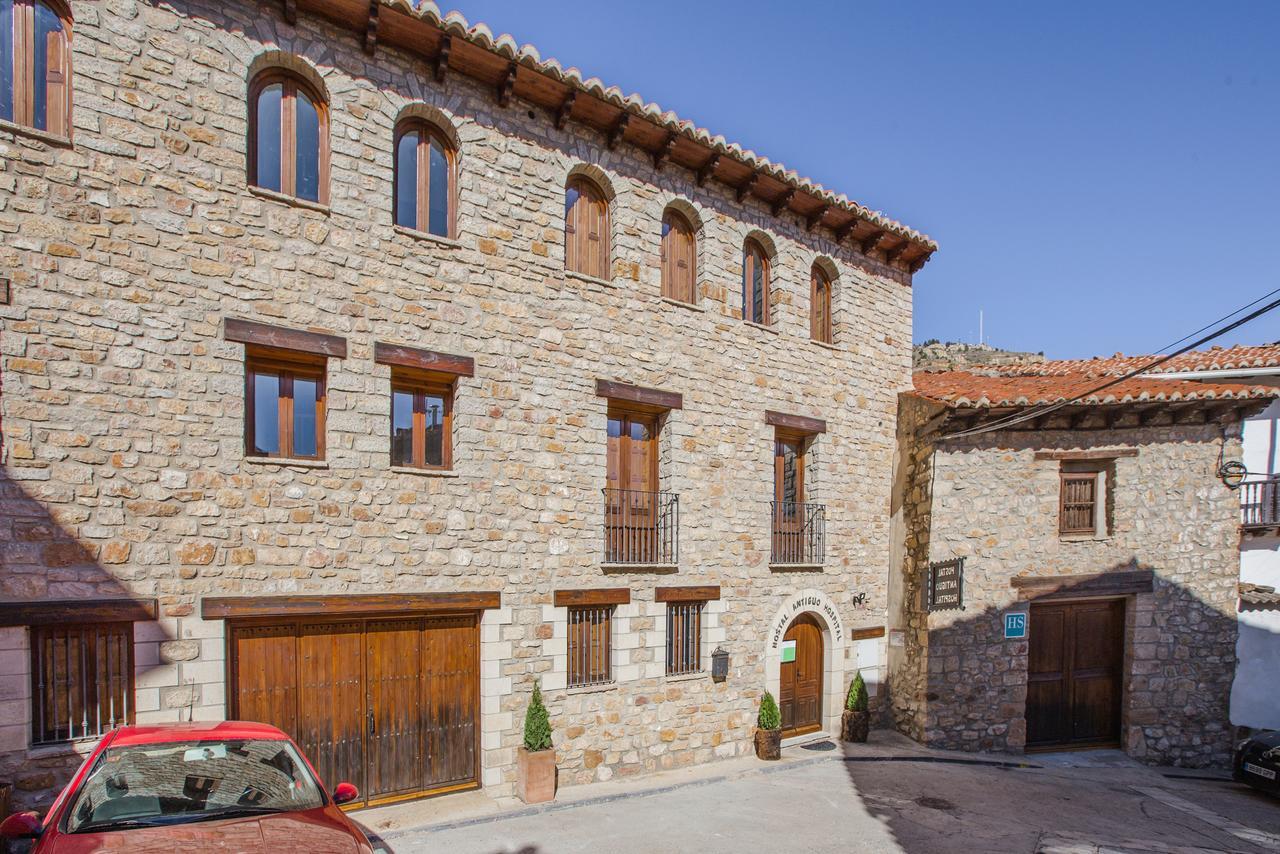 Hostal Antiguo Hospital Linares de Mora エクステリア 写真